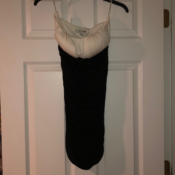 Forever 21 Strapless Dress - Picture 3 of 5